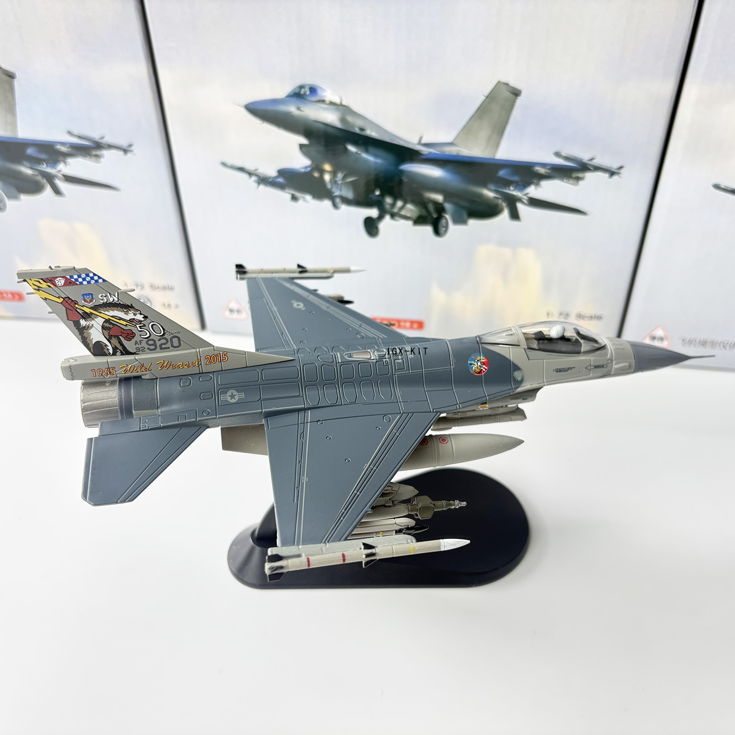 1/72 Scale U.S. F16C Fighter J - Model Kit F16 评论和价格