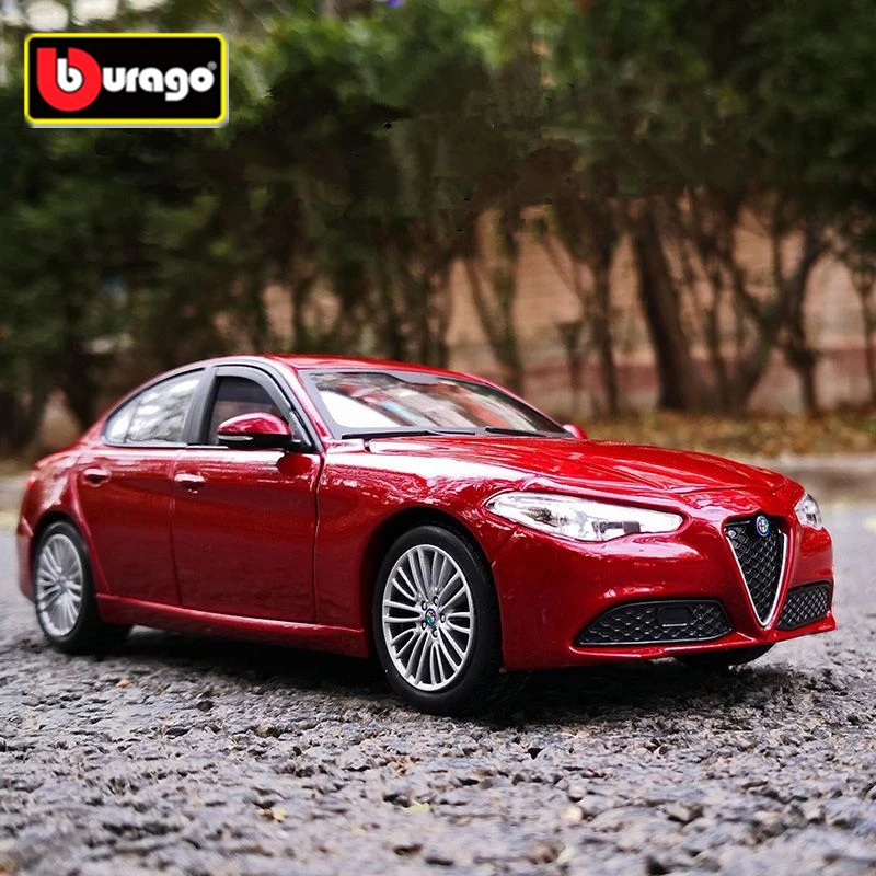 Hub Caps Bburago 1:24 Alfa Rom - Model Kit Alfa Romeo 评论和价格